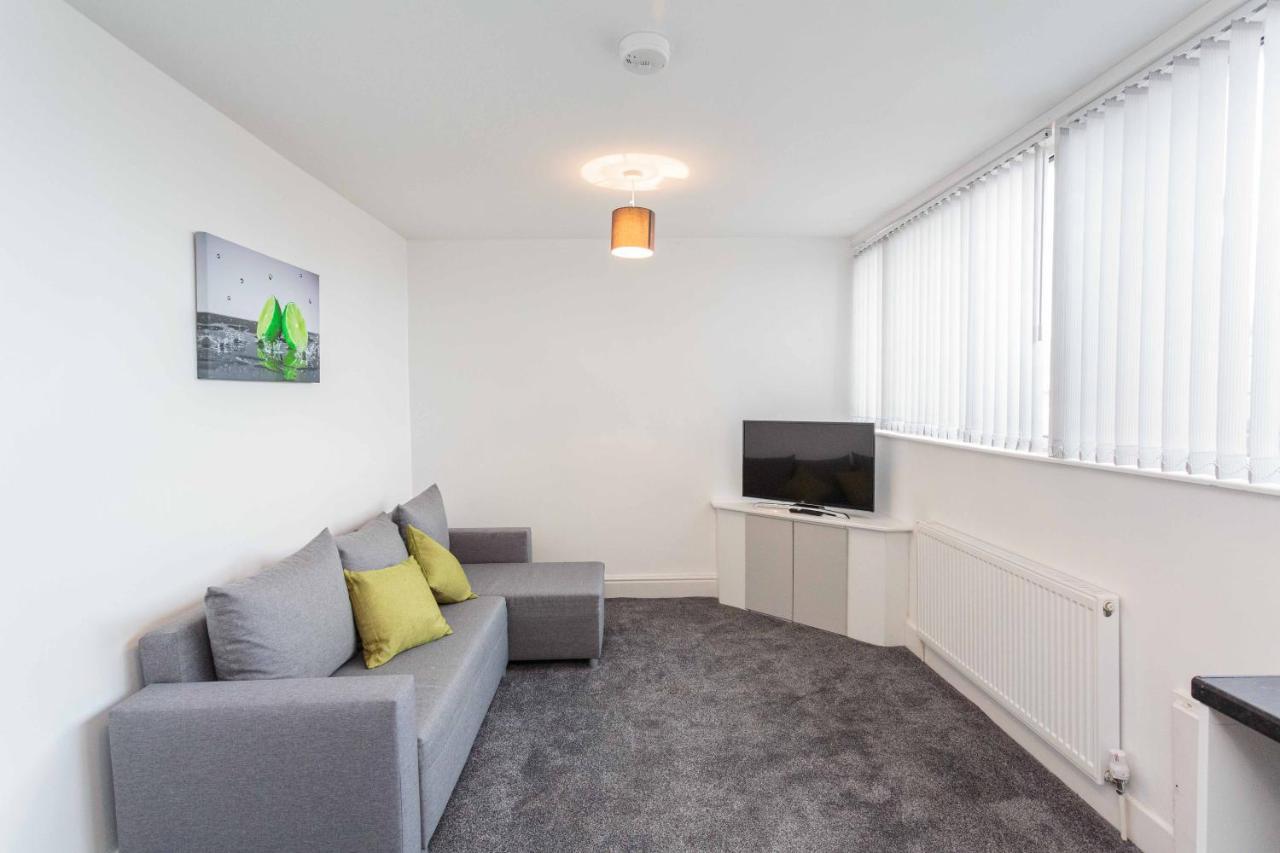 เชอร์รี่ พร็อพเพอร์ตี้ - ฮอร์นบี โร้ด Apartment แบล็คพูล ภายนอก รูปภาพ